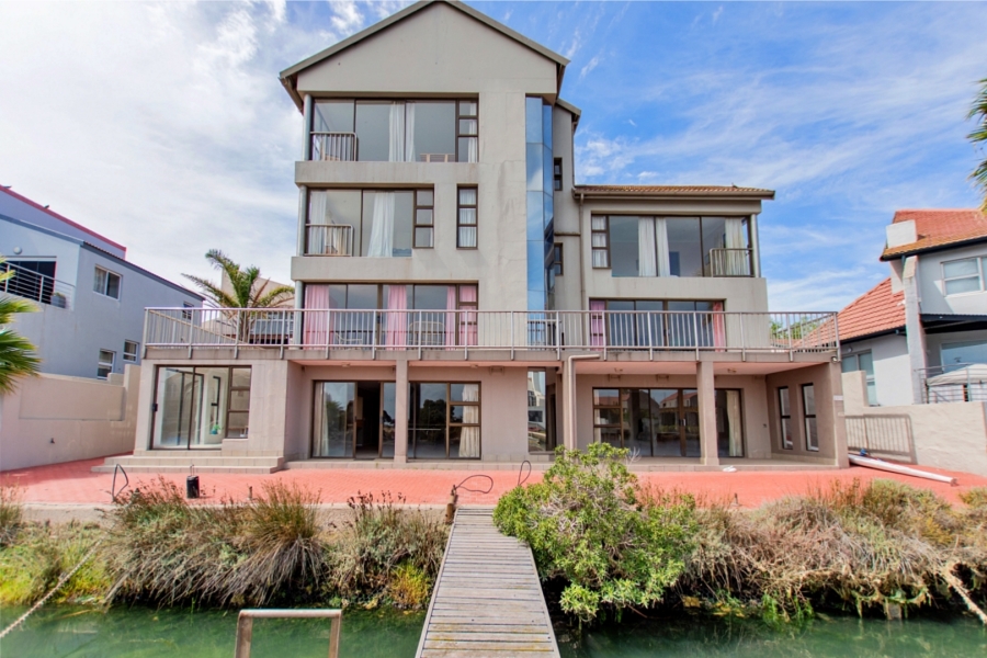 11 Bedroom Property for Sale in Port Owen Western Cape